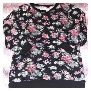 3/4 sleeve floral sweater